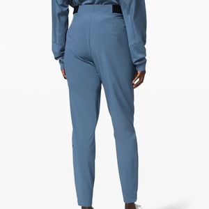 Lululemon Lab pants. Excellent condition. Flattering fit.